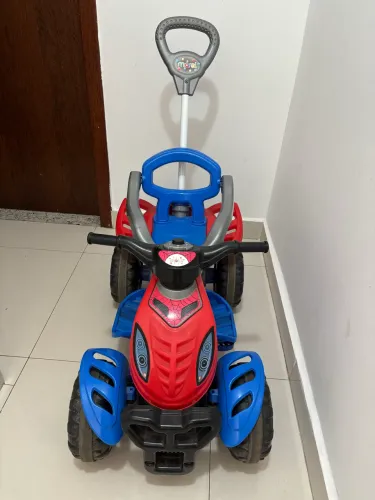 Quadriciclo homem aranha super conservado