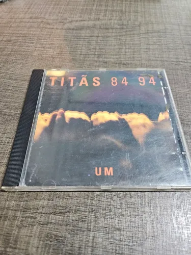 CD TITAS 84 94 UM