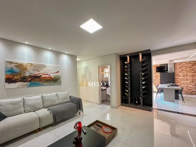 Excelente Apartamento à Venda no Itapoã por R$800.000,00