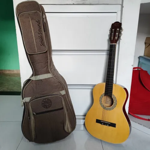 Violão mais capa