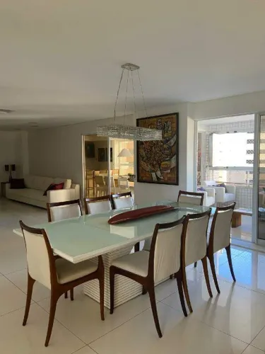 Alugo Apartamento residencial de 260 m² com 3 suítes e 4 vagas para aluguel no Brisamar /