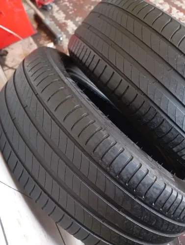 Pneus michelim ref 225 55 17 RS 500 cada 1
