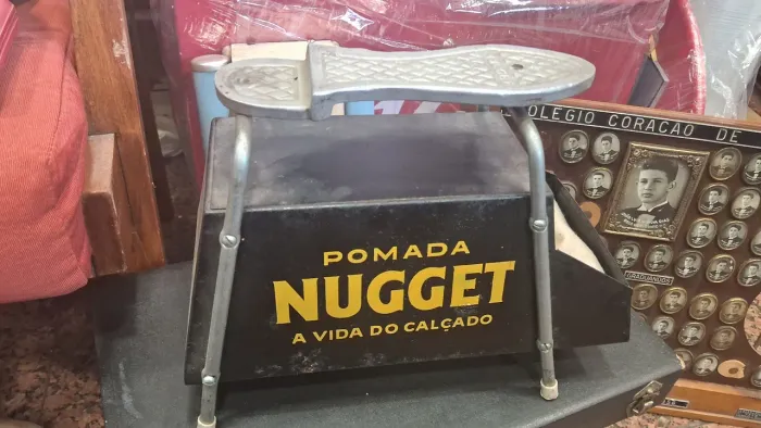 Caixa de Sapato Nugget belíssima peça