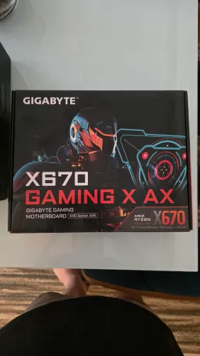 Placa-mãe Gigabyte X670 Gaming X AX Rev 1.0
