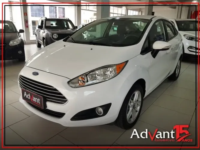 Ford Fiesta Sedan Titanium 1.6 Powershift 2017