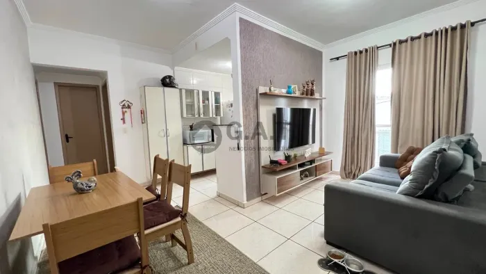 Apartamento à venda em Sorocaba-SP, Jardim Piazza Di Roma II - 2 quartos, 2 salas, 1 banhe