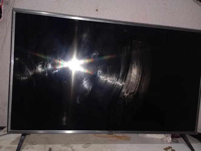 Tv LG 43 polegadas para retirada de peças