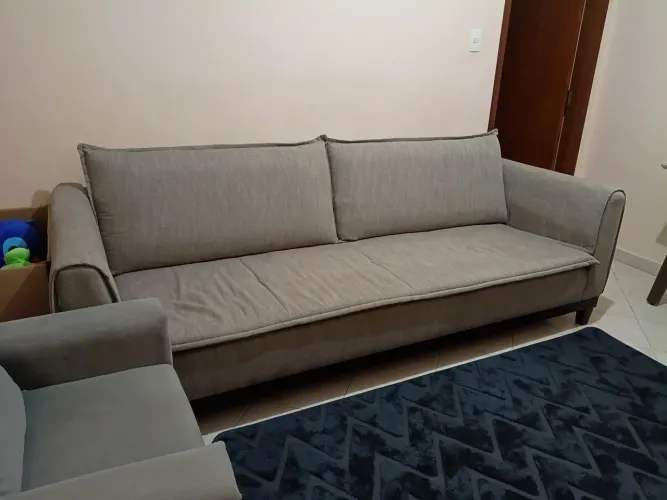 SOFA EM LINHO