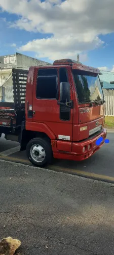* Caminhão Ford cargo 815 2012*