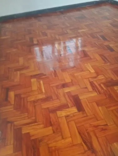 Restauração de pisos de madeira