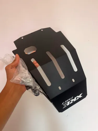 Protetor de cárter da xre 190 novo nunca usado