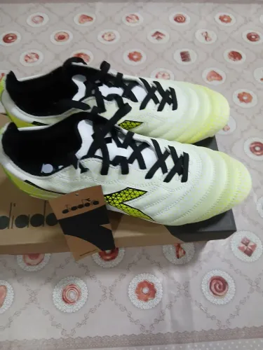 Chuteira Dyadora Elite Brasil 