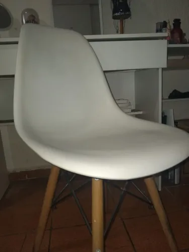 Cadeira eiffel branca ACEITO OFERTAS!!