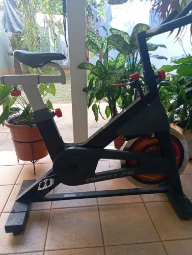 Bicicleta de spinning profissional EMBREEX 343