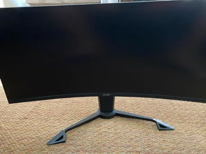 Monitor 34 Husky Tempest Curvo Qhd Ultrawide USADO