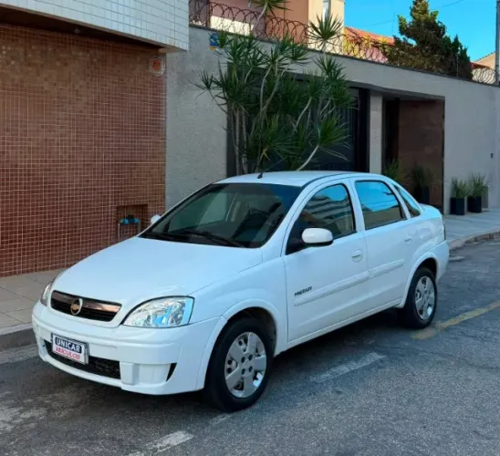 Chevrolet Corsa Sed. Premium 1.4 8V Econoflex 4P 2012