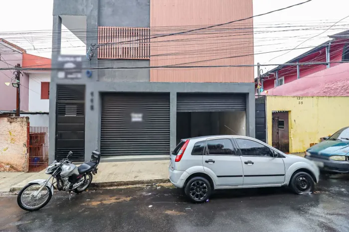 Loja na Rua Doutor Nicolino Falci, 115 56 m²
