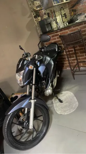 Titan fan 160 único dono 9200 km