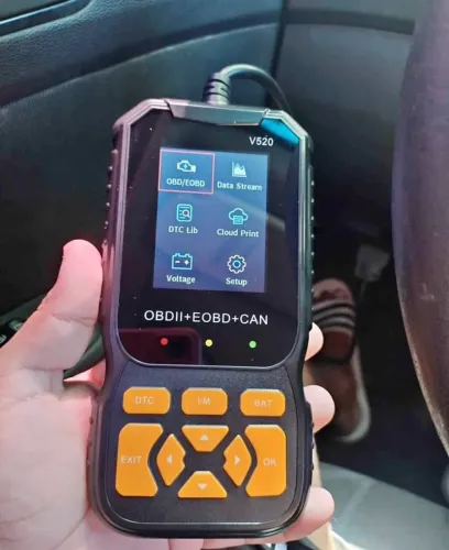 SCANNER AUTOMOTIVO OBDII V520