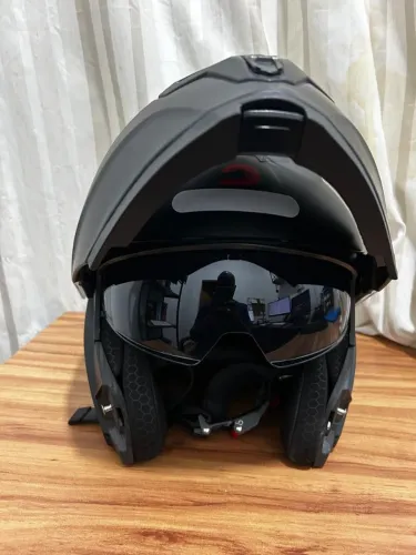 Capacete Articulado