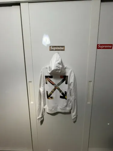 Moletom Off-White Skeletons Pascal - Tamanho P - Usado