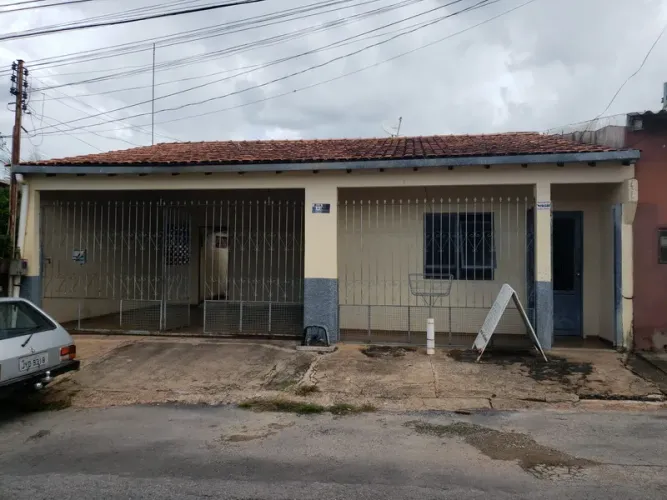 Casa com 2 quarto(s) no bairro Parque Cuiabá em Cuiabá - MT