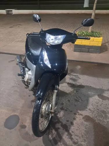 Honda biz 125 ano 2008