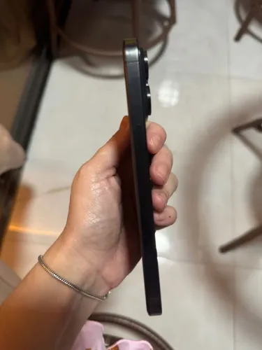 iPhone 15 pro Max 256g