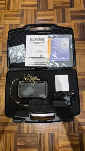 Microfone sem fio Kadosh k581 UHF- profissional + headset - completo na maleta