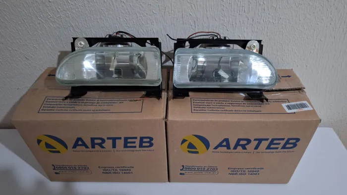 Par Farol De Milha Arteb Gol/Saveiro/Parati G2 Bola Original 