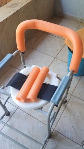 Cadeiras de banho pra acamado