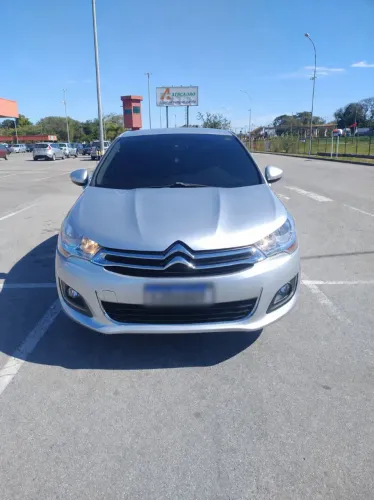 Citroen C4 Lounge Tendance 2.0 Flex 4P Aut. 2014