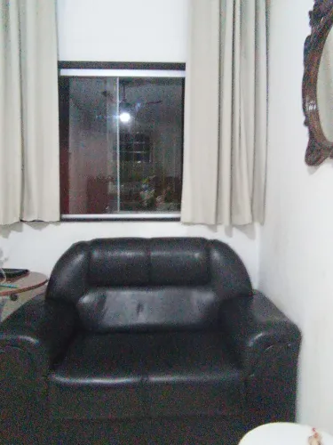 VENDO SOFAS CORINO 2 e 3 LUGARES