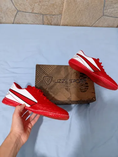 Chuteira UZZE SPORTS Futsal Impactor vermelha original