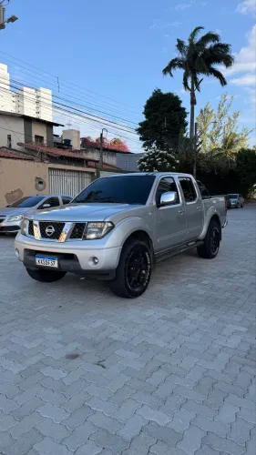 Nissan Frontier SL CD 4X4 2.5tb Diesel AUT 2014