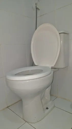 Vaso sanitario com caixa acoplada