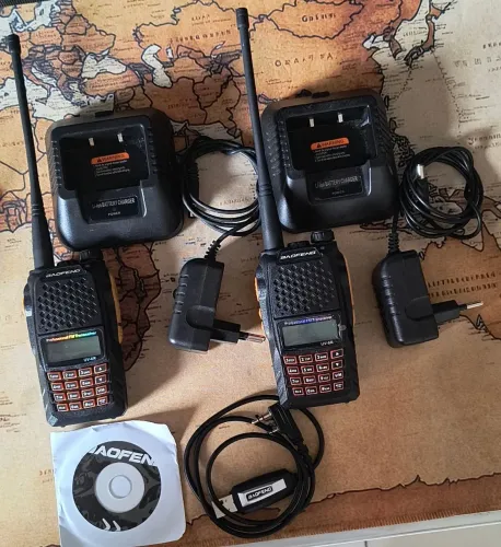 Rádio comunicador Boafeng UV-6R