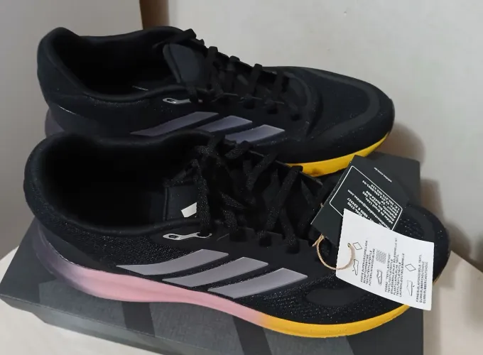 Tenis Run Falcon 5 Adidas - NOVO (Calça bem de 43 a 45)