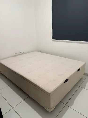 Base box baú