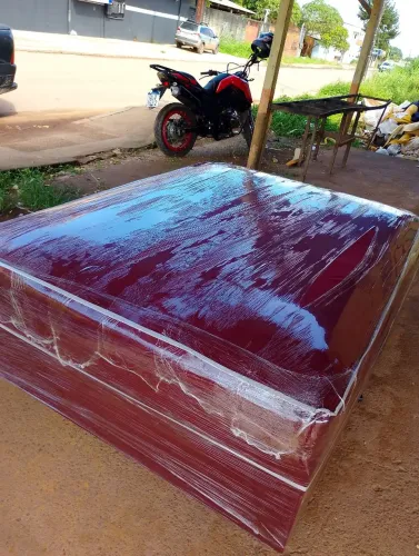 Cama box casal nova de espuma bem macia