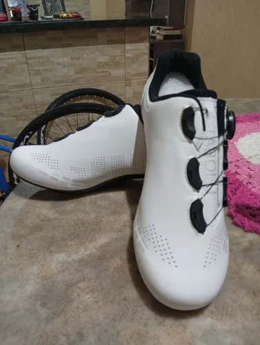 Vendo sapatilha de bike