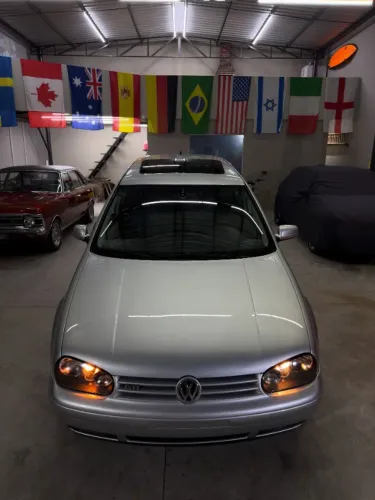 Volkswagen Golf GTI 1.8 MI 20V Turbo 4P Aut. 2001
