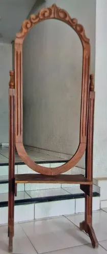 Moldura para espelho de madeira/usada