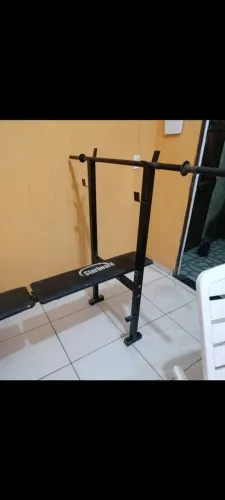 Aparelho de musculação vários exercícios + barra