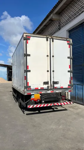 Vendo baú câmara fria (aceito ofertas)