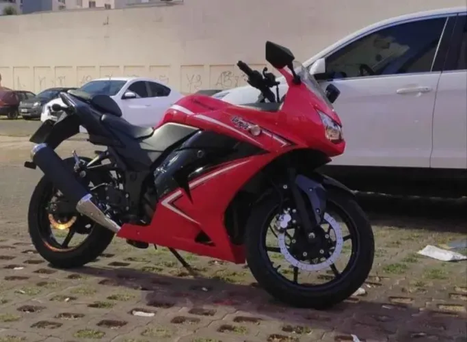 Moto Kawasaki ninja 250cc