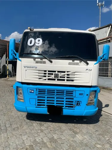 Cavalo mecânico Volvo FM 370 6x2 T 2009