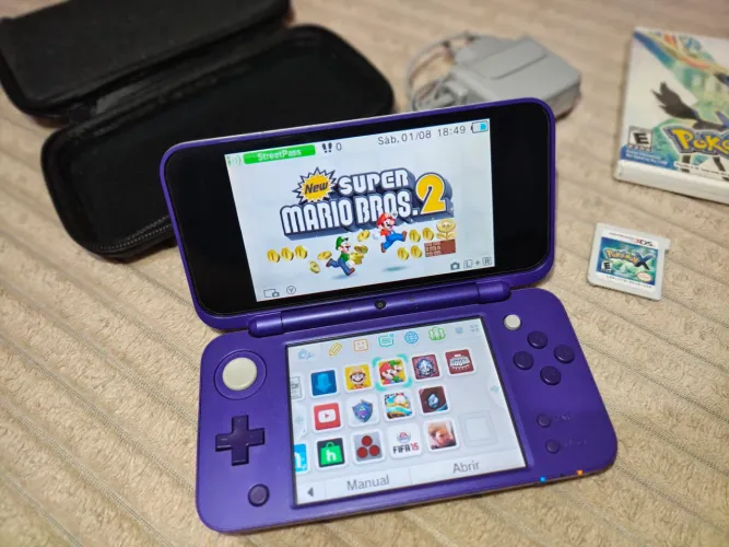 Nintendo 2DS XL