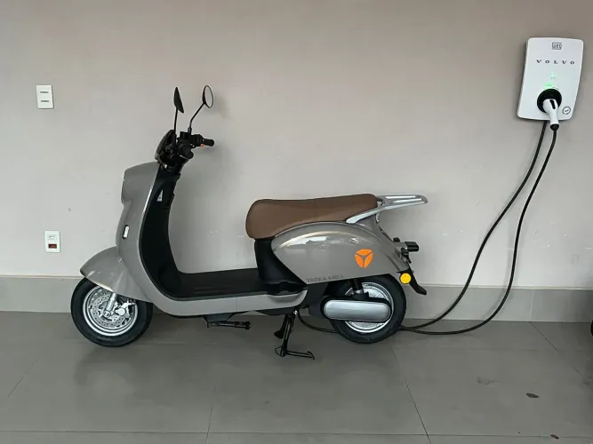 Scooter praticamente zero Km comprada em 2026