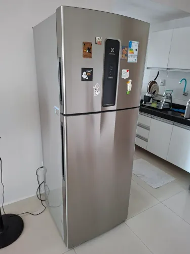 Geladeira 480 litros Electrolux bivolt